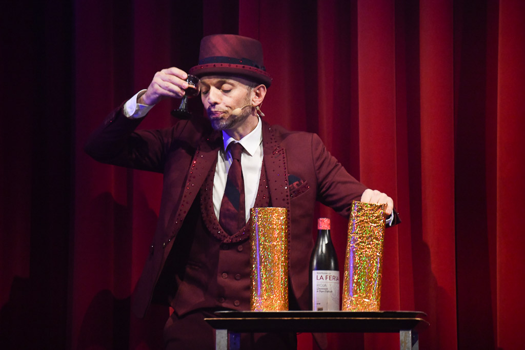 GOP Varieté Theater Bremen - Zauberhaft