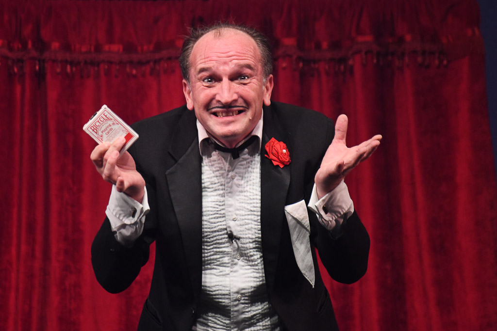 GOP Varieté Theater Bremen - Zauberhaft