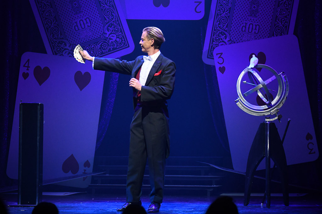 GOP Varieté Theater Bremen - Zauberhaft