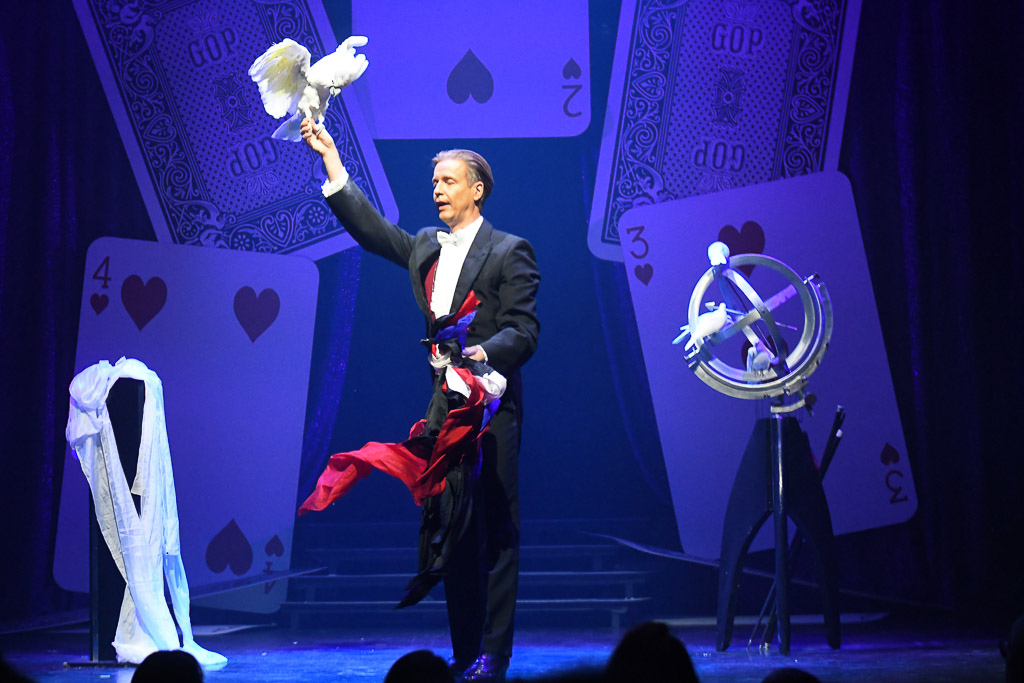 GOP Varieté Theater Bremen - Zauberhaft