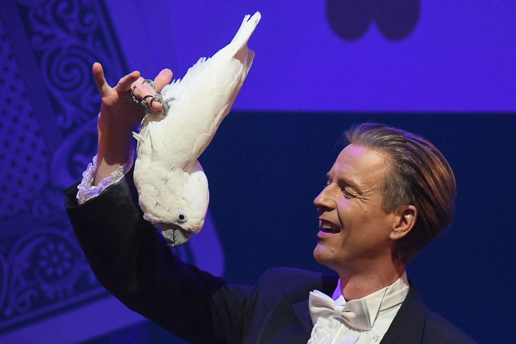 GOP Varieté Theater Bremen - Zauberhaft