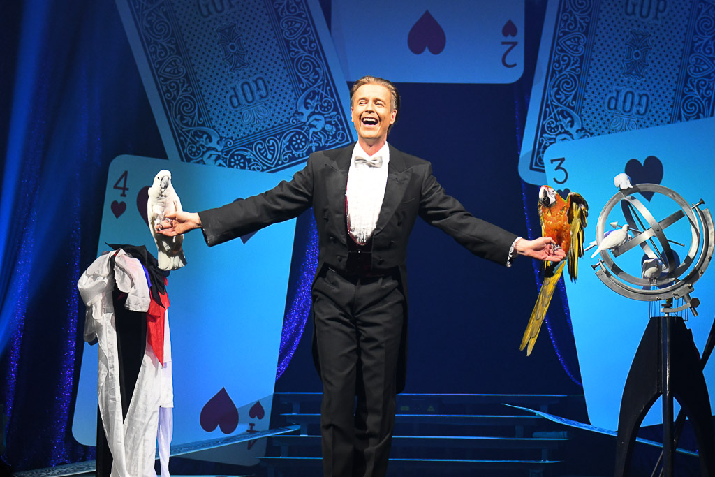 GOP Varieté Theater Bremen - Zauberhaft