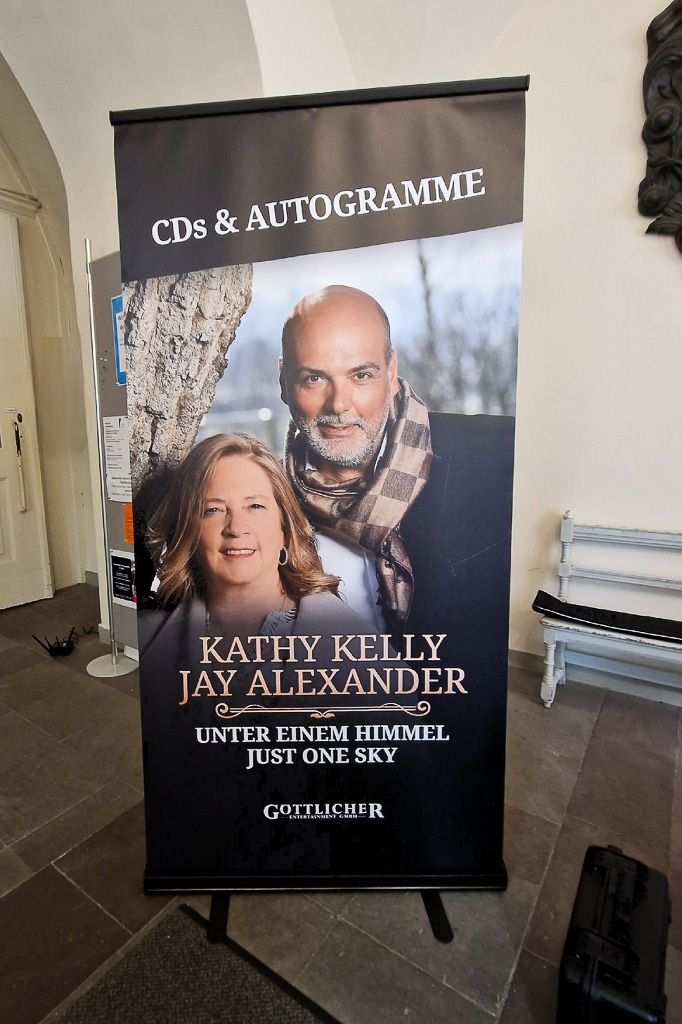 Kathy Kelly und Jay Alexander