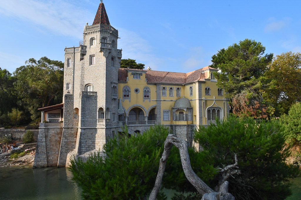 Cascais - Museu Condes de Castro Guimarães