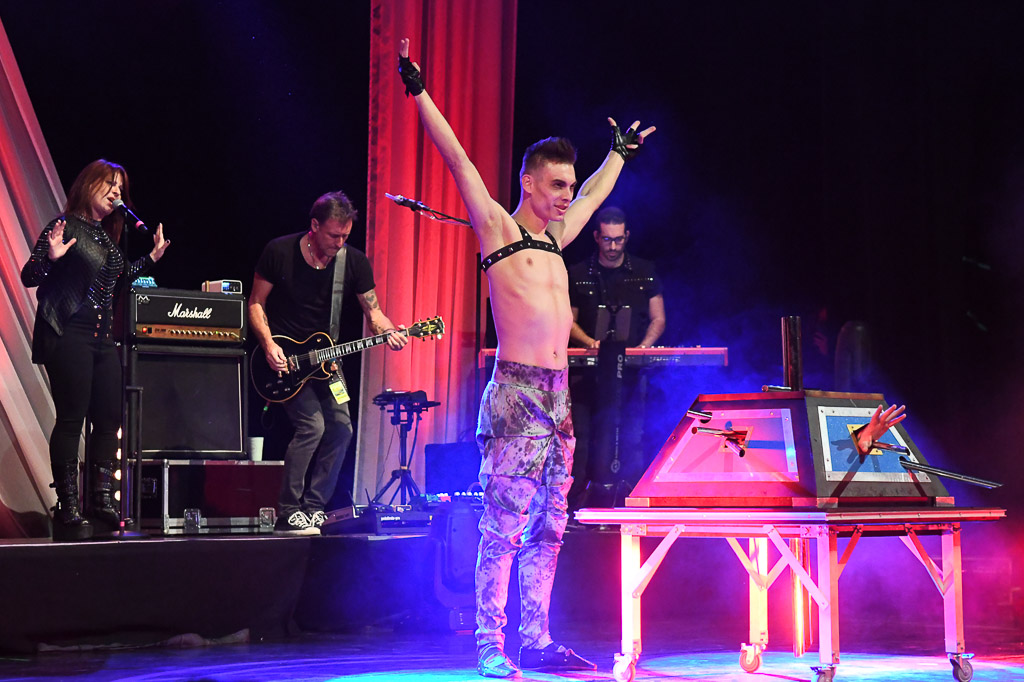 Rock The Circus